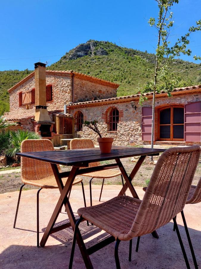 Corral D'En Romagosa Pensionat Begues Eksteriør billede